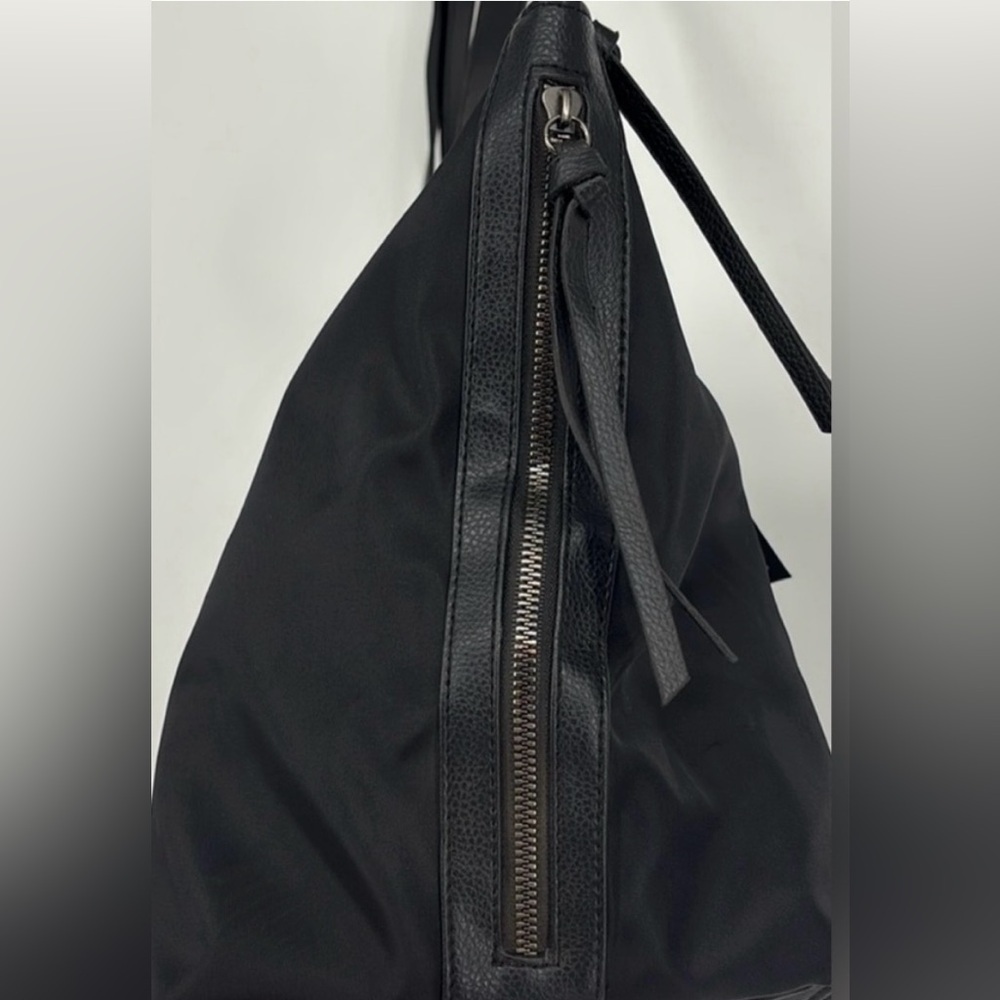 Botkier New York Black Nylon Large Tote Bag Work Laptop Shoulder Bag Zip Pocket - Picture 8 of 10